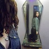 Hana Morgenstern's photo
