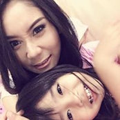 Nindya Dewis foto