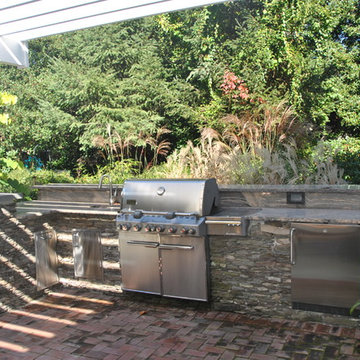 Outdoor Kitchens
