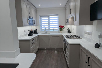 This is an example of a modern kitchen in Dorset.