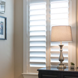 Hunter Douglas Plantation Shutters - Interior Shutters