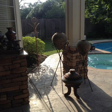Houston patio makeover with upscale outdoor furniture
