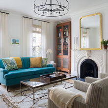 Den / Front Living