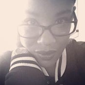 Nisa Learys foto
