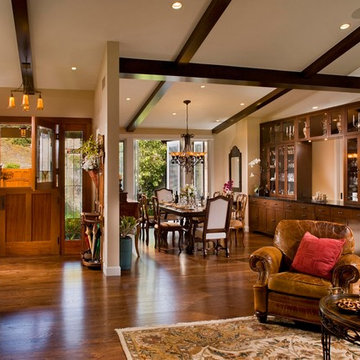 Craftsman Style overlooking the Pacific Ocean