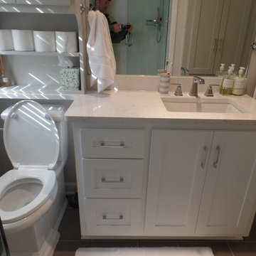 Holmes Circle Bathroom