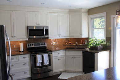 Kitchen - transitional kitchen idea in Other