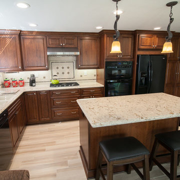 Kitchen Remodels by Kitchens Etc.