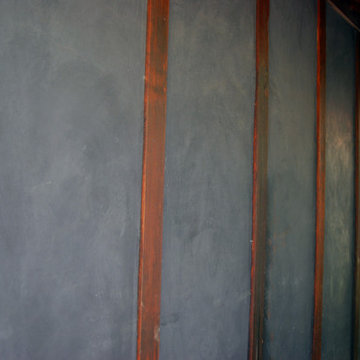 Wood and lime plaster