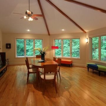 Contemporary Chapel Hill Occupied Staging