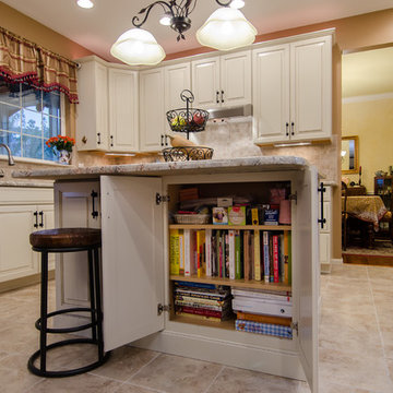 Modern Colonial Kitchen Remodel in Leesburg, VA