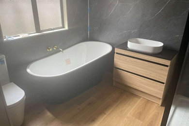Monochrome + Timber Finish Bathroom
