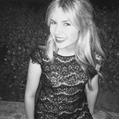 Kara Gray's photo