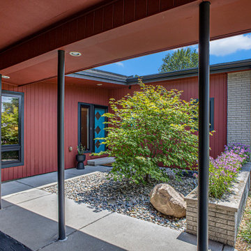 Mid-Century Modern Front Yard - East Lansing, MI