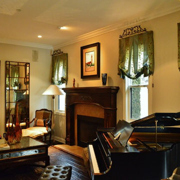 Lush, Contemporary, French
