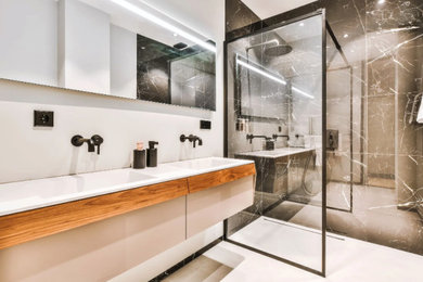 Example of a bathroom design in Kansas City