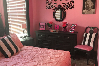 Bedroom - eclectic bedroom idea in Philadelphia