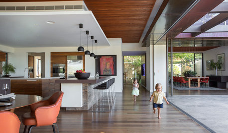 Best of the Week: Warm and Wonderful Family Kitchens