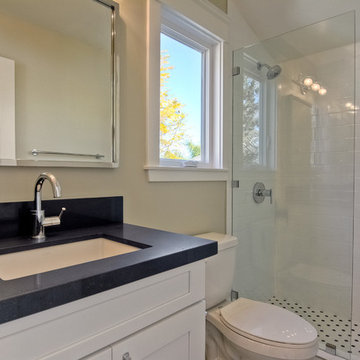 Black and White Bathroom