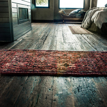 Dark Brown Barn Threshing Flooring