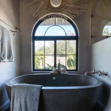 Modern and Understated Mediterranean Escape: Primary Bathroom