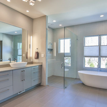Contemporary Bathroom