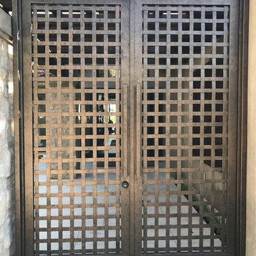 Courtyard & Pedestrain Gates