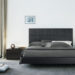 Plaza Bed - Platform Beds