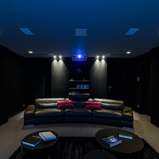 Trendy home theater photo in Bordeaux