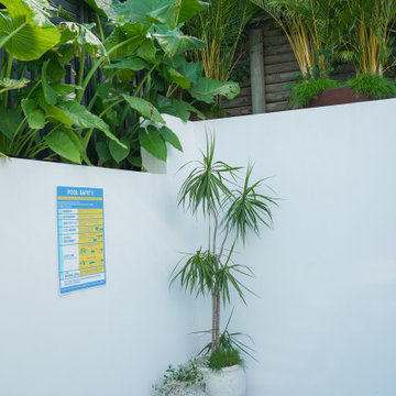 Earth-Tone Garden Design