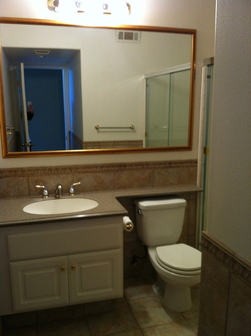 How to spruce up this guest bath?