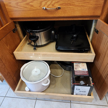 Kitchen Remodel With New Countertops and Backsplash
