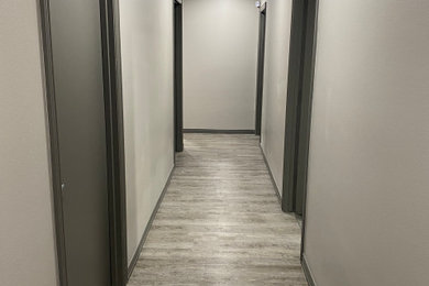 Example of a hallway design in Dallas
