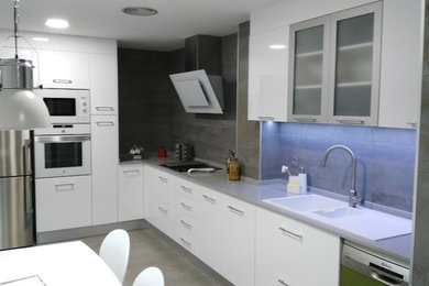 REFORMAS DE COCINAS CON ENCANTO