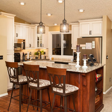 Kitchen Cabinets and Island