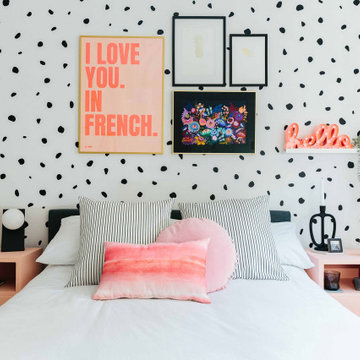 Teenage girl's trendy pink and black bedroom