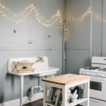 Noble Square Vintage Apartment