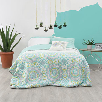 DORM ROOM