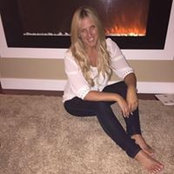 Janelle Iverson's photo