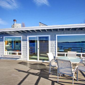 Discreet Waterfront
