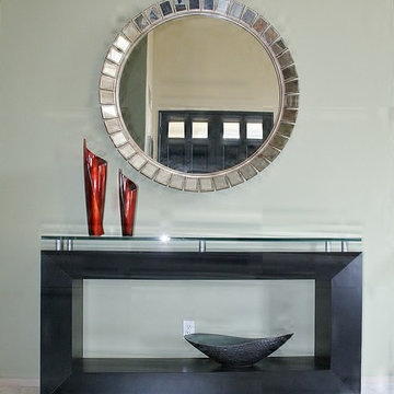 ENTRY DESIGN IS SIMPLE, MODERN, AND CLASSY