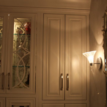 Transitional Master Bath with Elegance