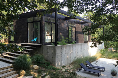 Minimalist exterior home photo in Los Angeles