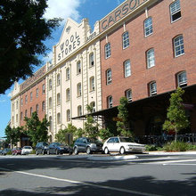 Houzz Tour: Reno Pays Off in Old Woolstore's 'Money Floor'