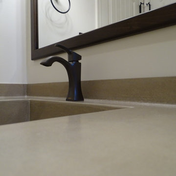 Bathroom 7