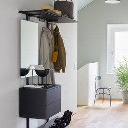 Peka Pecasa: Hallway - Products
