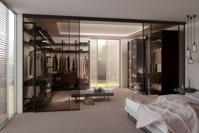 HomeStaging begehbarer Kleiderschrank