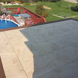 Silca System Patio and Elevated Deck - Landscaping Stones And Pavers