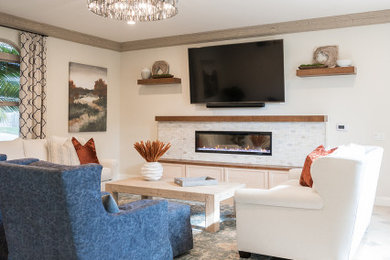 Example of a mountain style living room design in San Luis Obispo