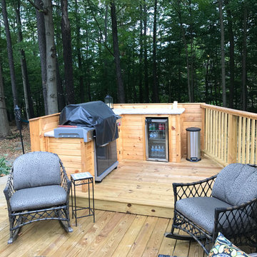 Deck/Outdoor Kitchen